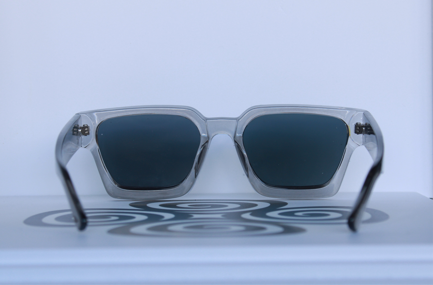 CLASSIC ZONNEBRIL GRIJS/GOUD