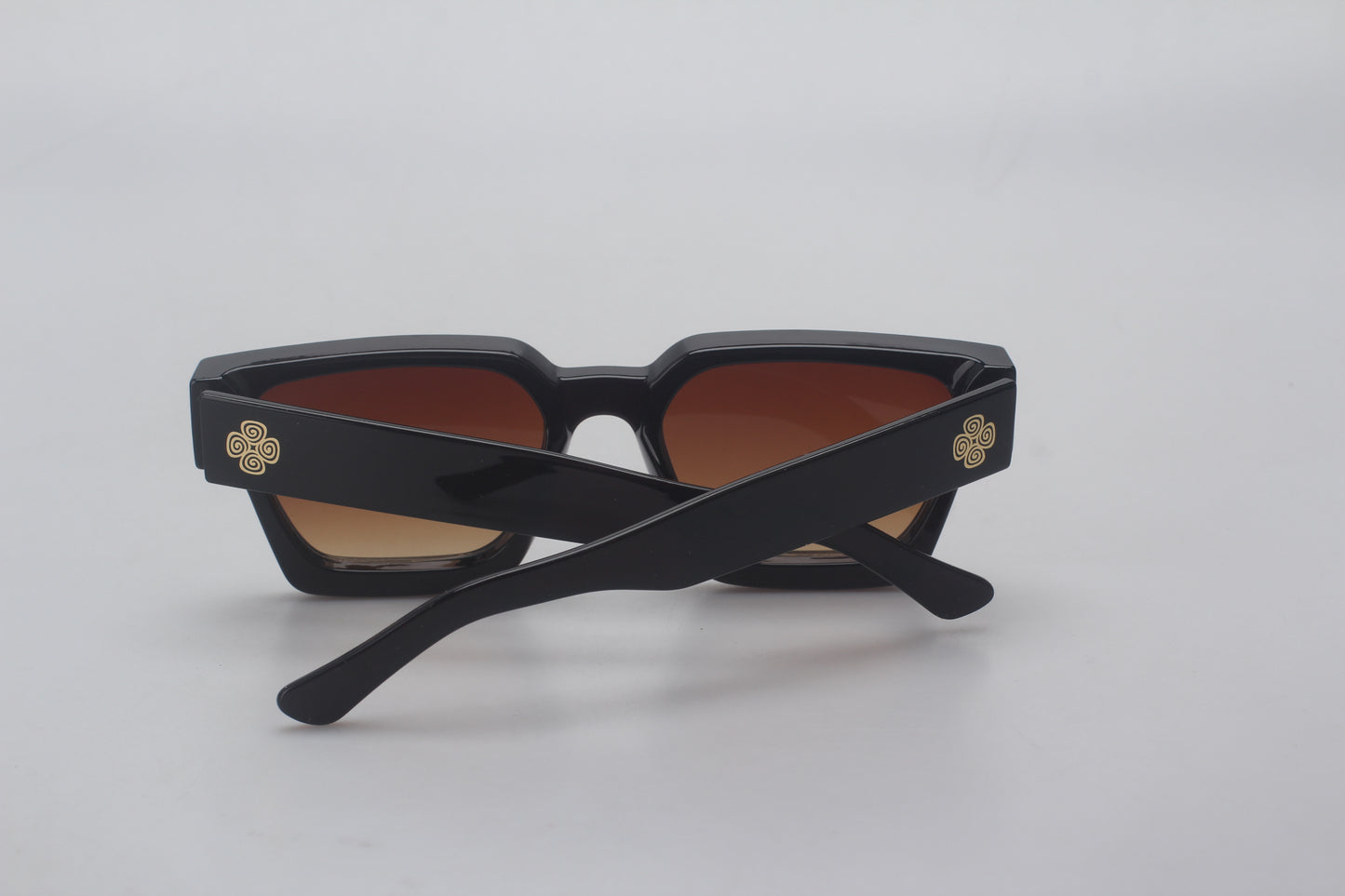 CLASSIC SUNGLASSES DARKBROWN/GOLD