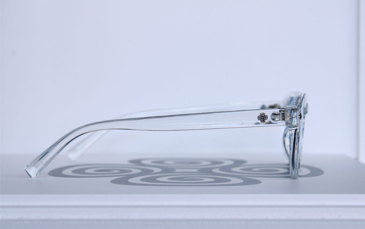 BUSSINES BRIL TRANSPARANT/OCEAAN/GOUD