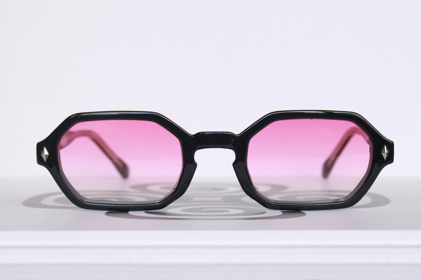 CHIQUE ZWART/PITAJA/GOUD