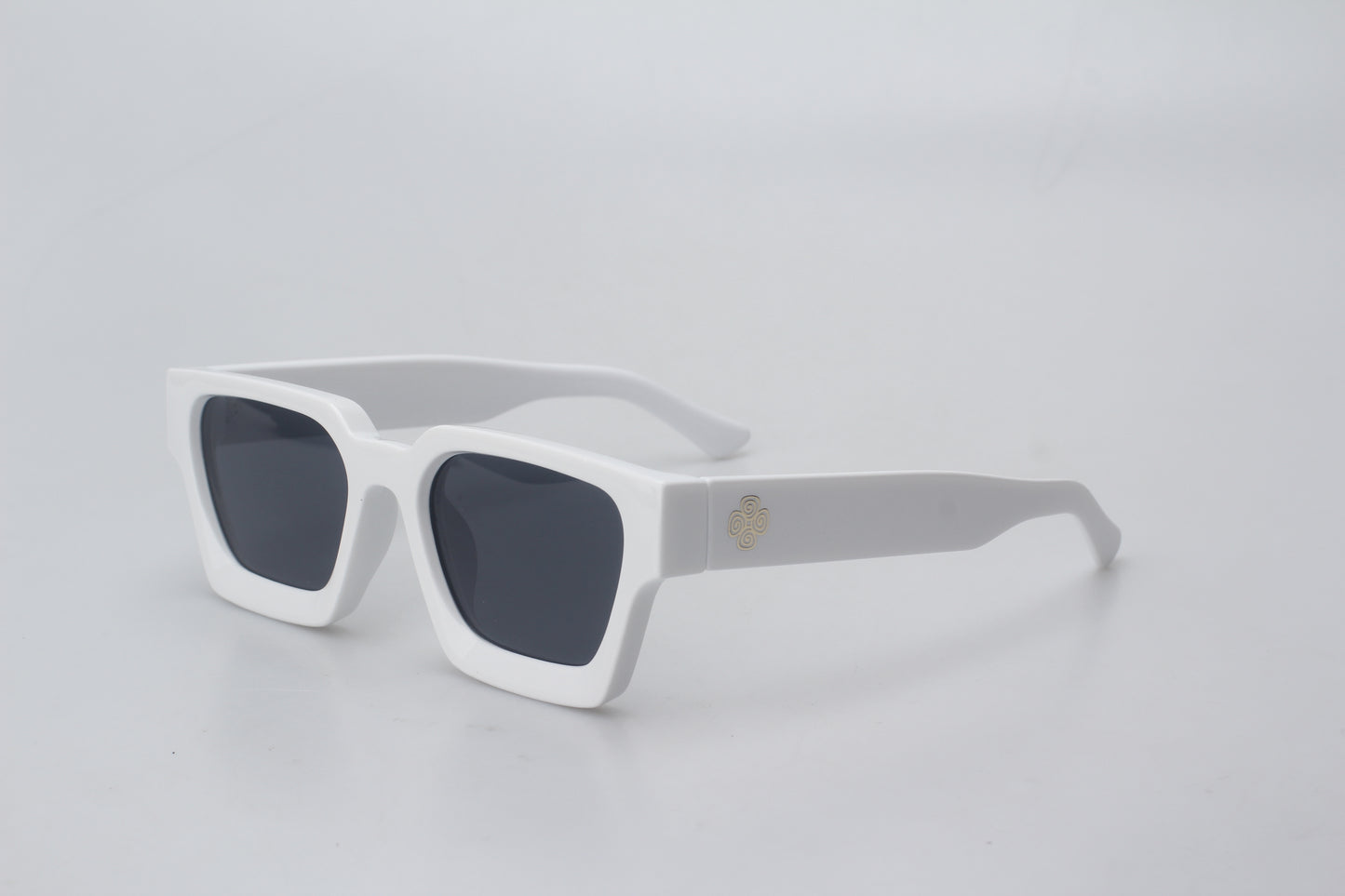 CLASSIC SUNGLASSES WHITE/GOLD