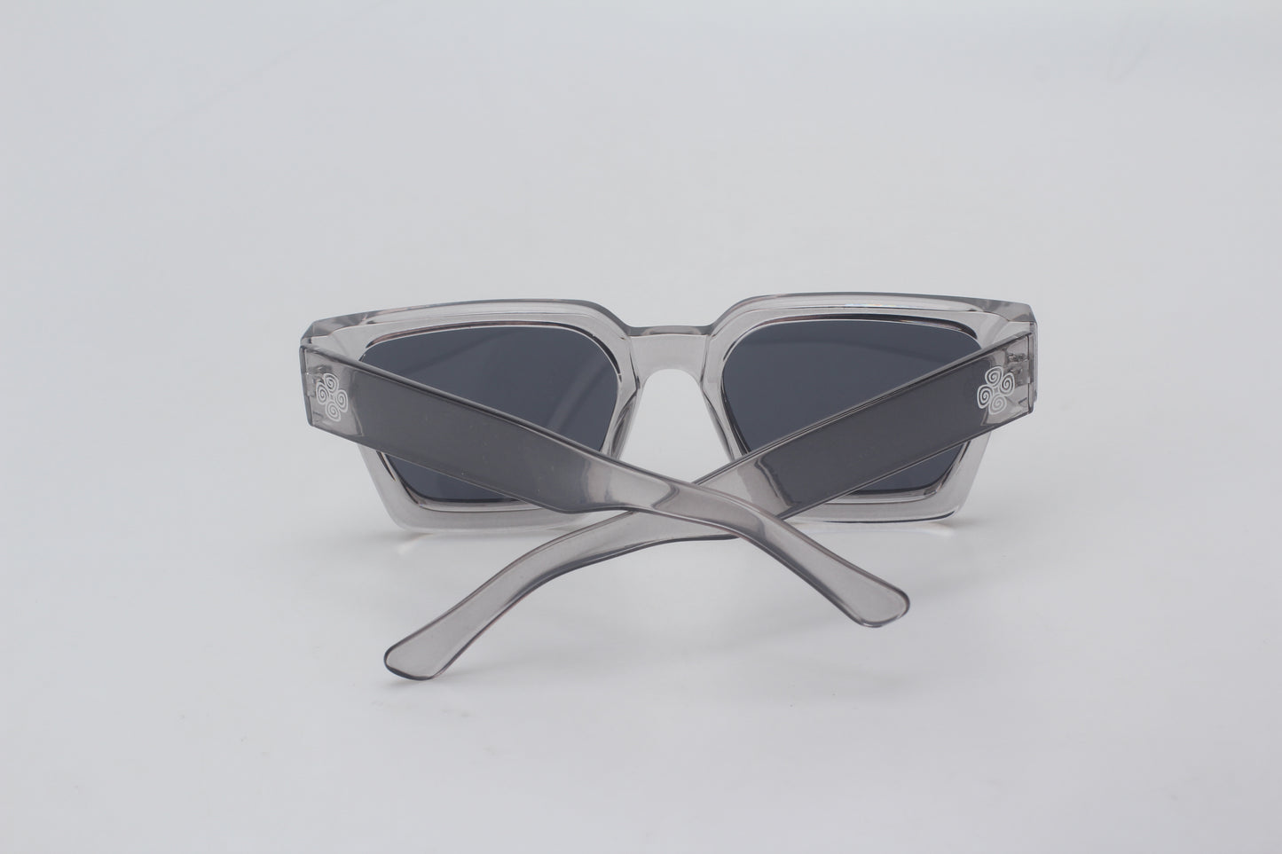 CLASSIC SUNGLASSES GREY/SILVER