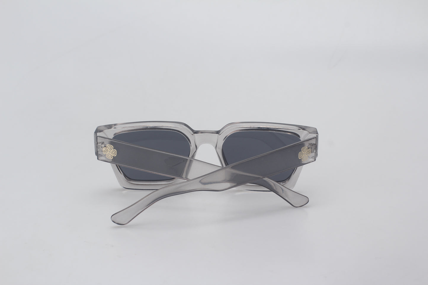 CLASSIC SUNGLASSES GREY/GOLD